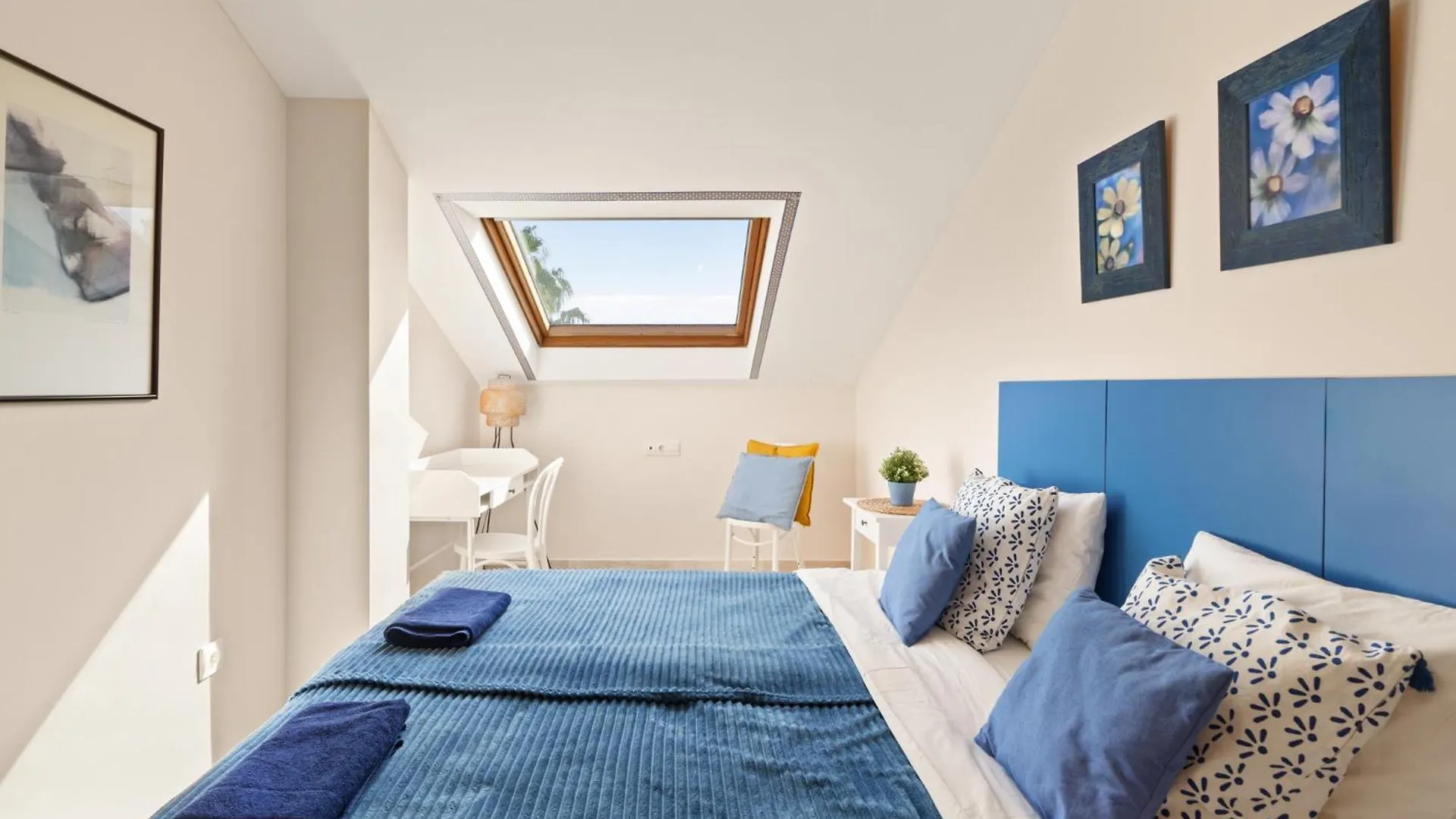 Apartment Close To The Sea In Las Chapas マルベーリャ