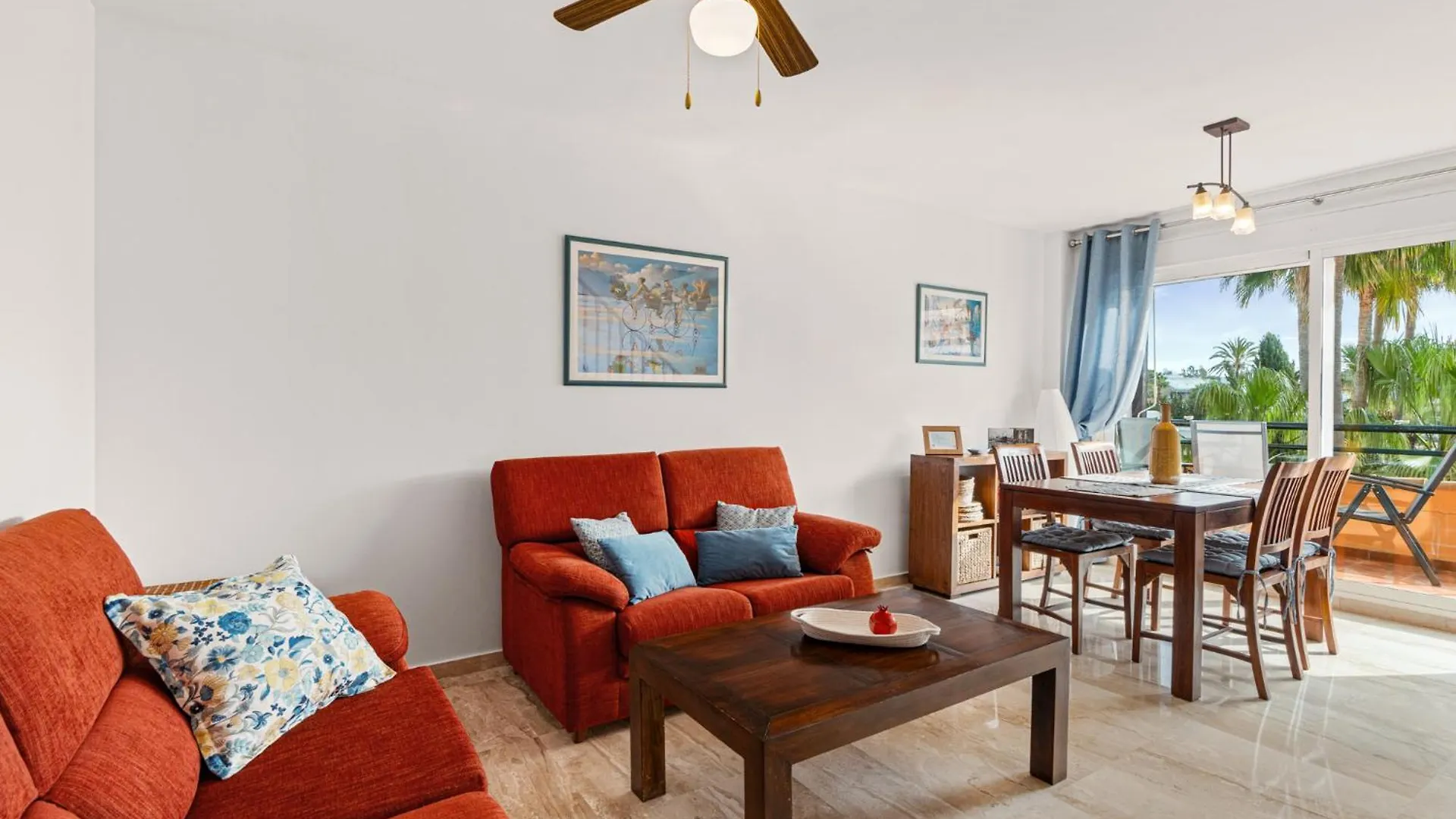 Apartment Close To The Sea In Las Chapas Marbella